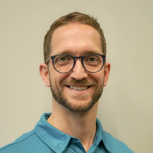 Chiropractor Sioux Falls SD Josh Schroeder